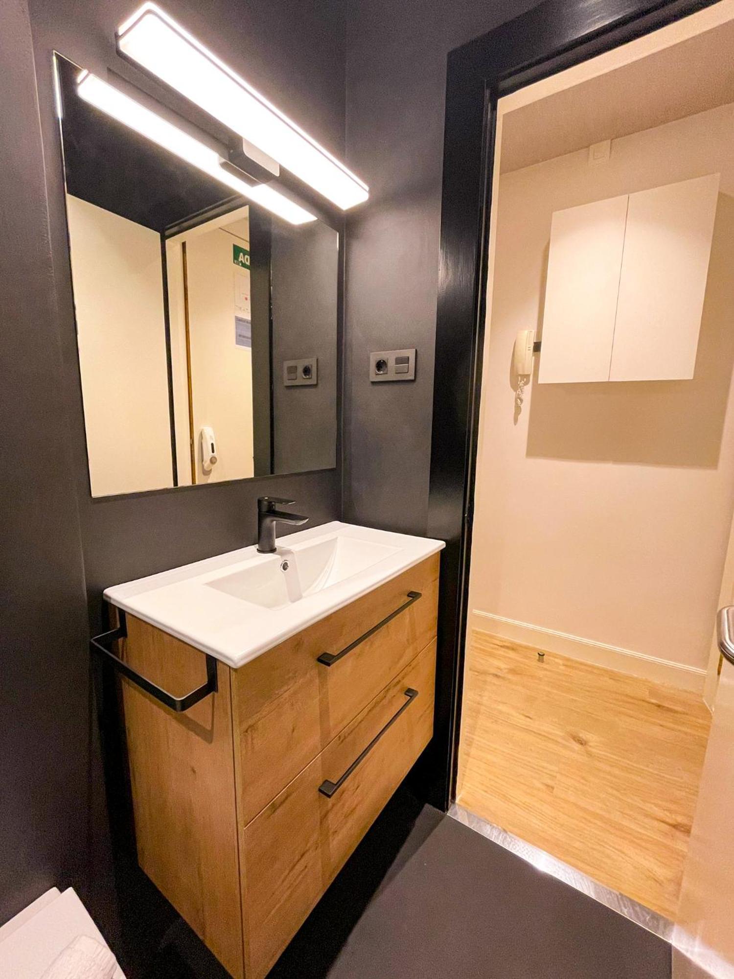 Vivienda Turistica En Bilbao La Vieja Con Wifi Y Parkingアパートメント エクステリア 写真